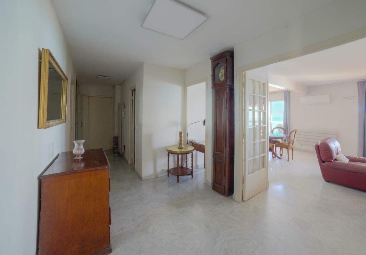 3 Pieces Vue Mer Apartment